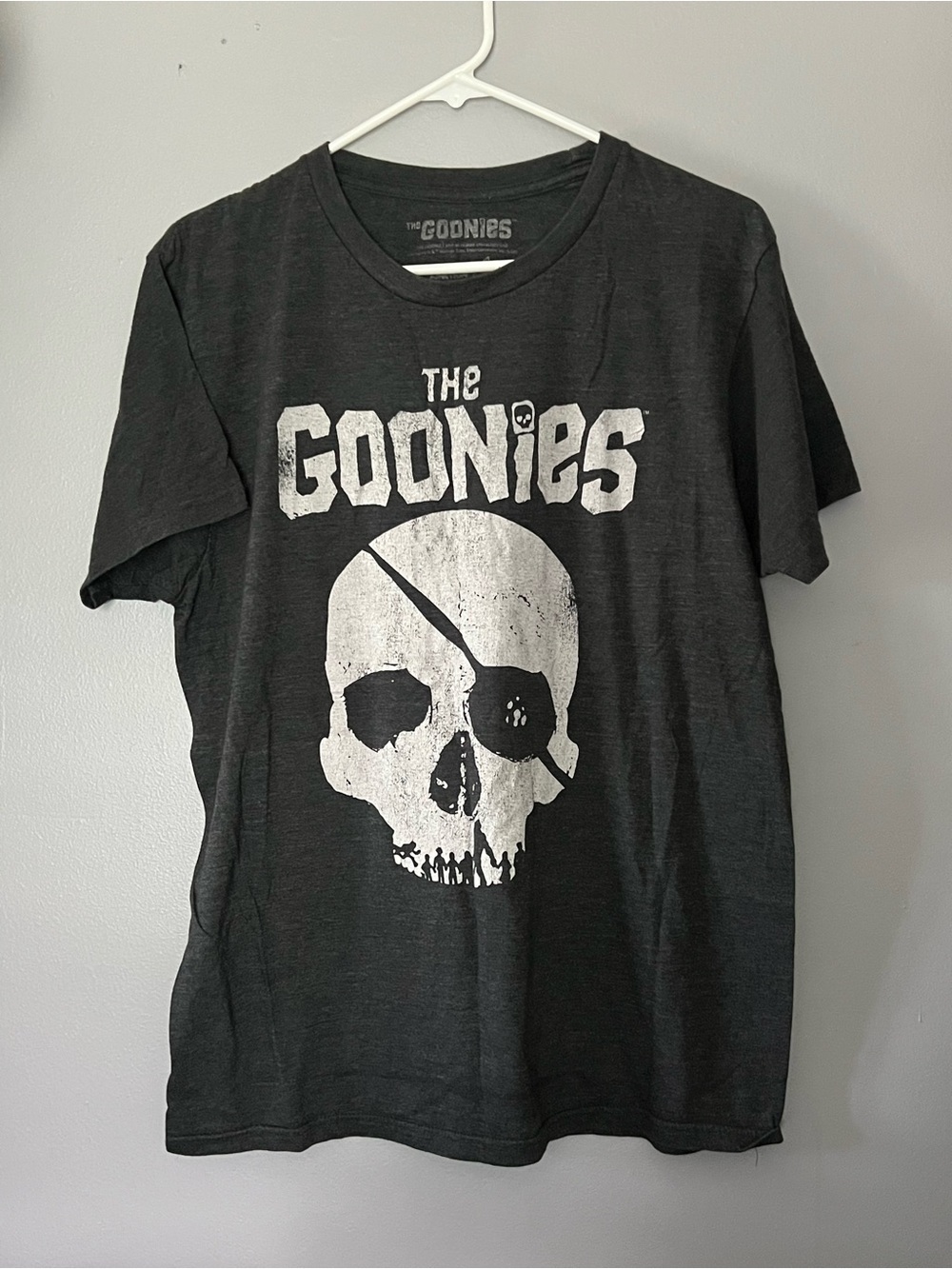 The Goonies Black Graphic Tee with Skull Logo size medium